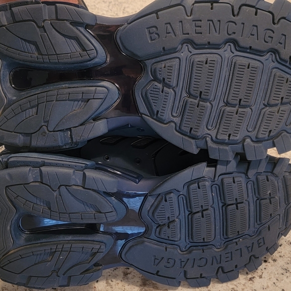 Balenciaga Track Sneakers - Picture 10 of 14